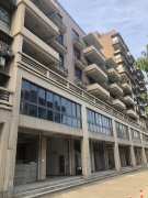 杭州市江干区新塘家园西区3幢8号、9号底商5年使用权转让